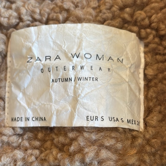 Zara teddy bear jacket size S - Picture 4 of 4